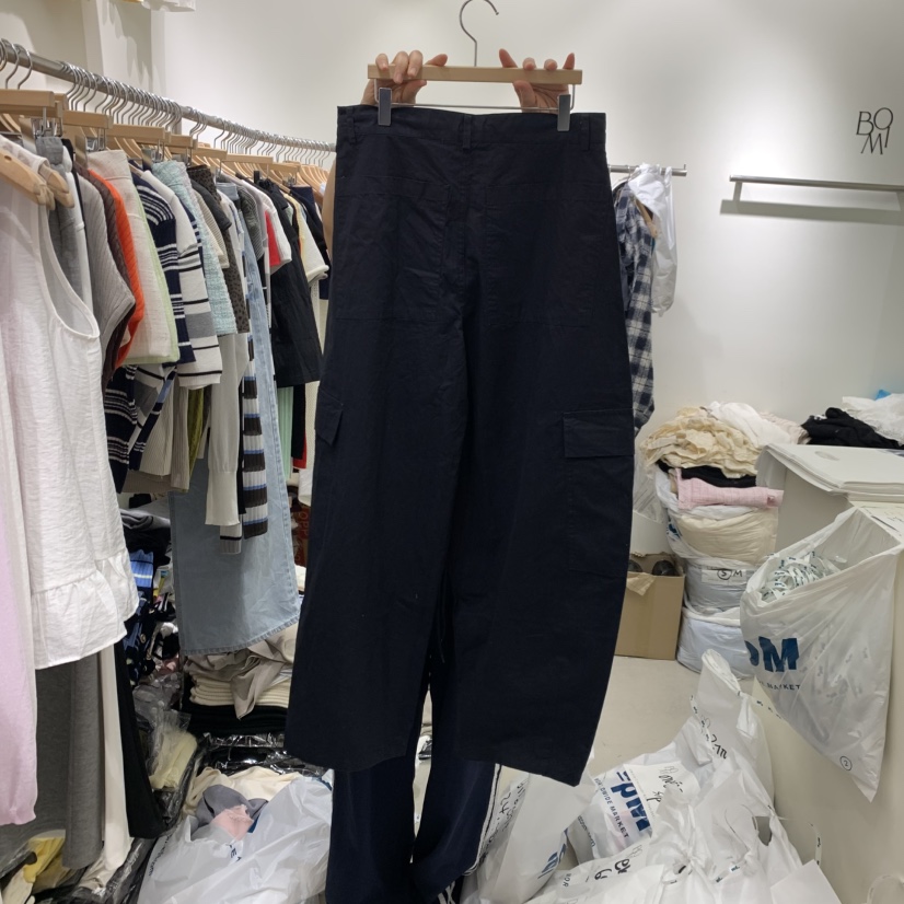 BY BOMI東大門實拍韓國女裝新品推薦熱賣時尚人氣休閑褲BY BOMI休閑褲