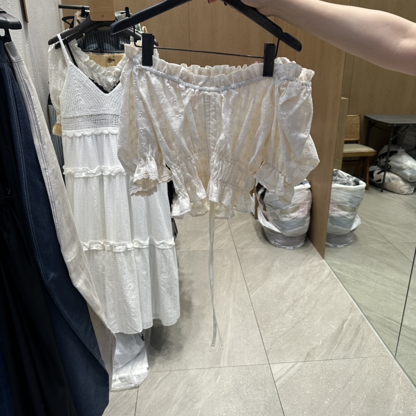 TRIPLE SEVEN韓國直郵女裝新品26春夏人氣熱賣襯衫蕾絲衫TRIPLE SEVEN襯衫/蕾絲衫圖色2