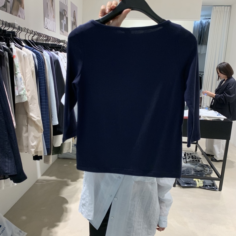 BROT韓國東大門直郵女士新款休閑推薦熱賣職業人氣26夏季T恤BROTT恤