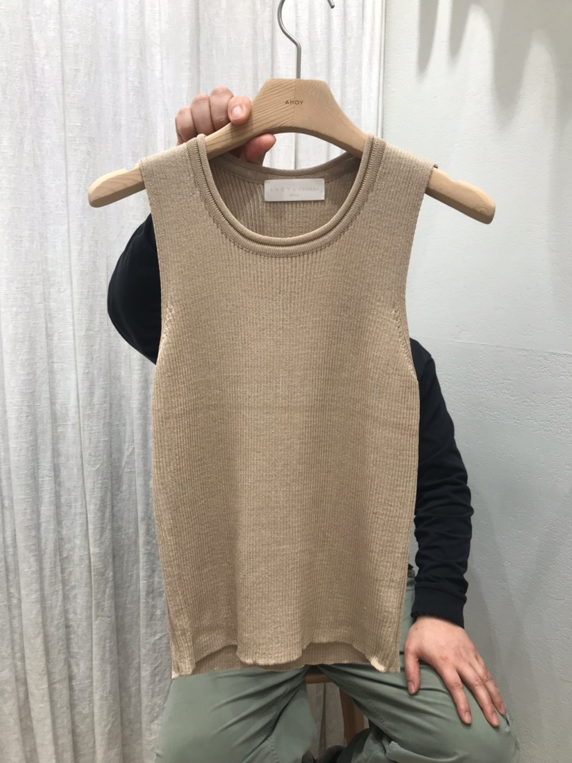 AHOY韓國東大門直郵女士新品26夏季熱賣推薦時尚吊帶背心AHOY吊帶/背心圖色2