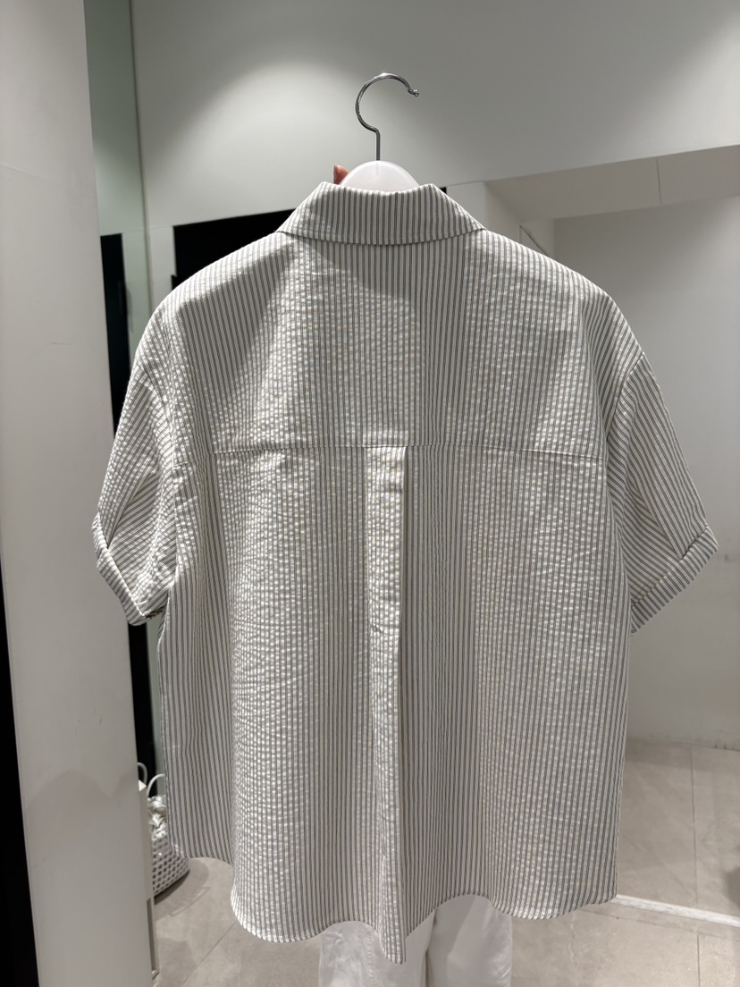 CREAM-P韓國代購女士新款熱賣26夏季時尚26春夏襯衫蕾絲衫CREAM-P襯衫/蕾絲衫