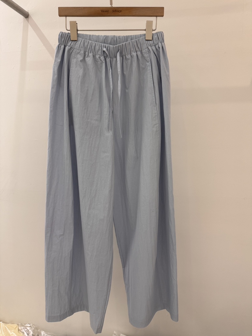 WEAUE SELVAGE韓國東大門直郵女士新款職業熱賣時尚休閑褲Weave Selvage休閑褲圖色1