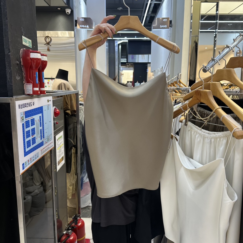 SANS東大門直郵女士新品職業真品熱賣休閑26春夏吊帶背心SANS吊帶/背心圖色2