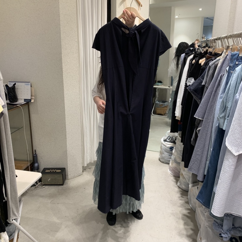 SSEMIENNE韓國東大門代購女裝新款時尚職業連衣裙高領長款緞SSENIQUE/SSEMIENNE連衣裙