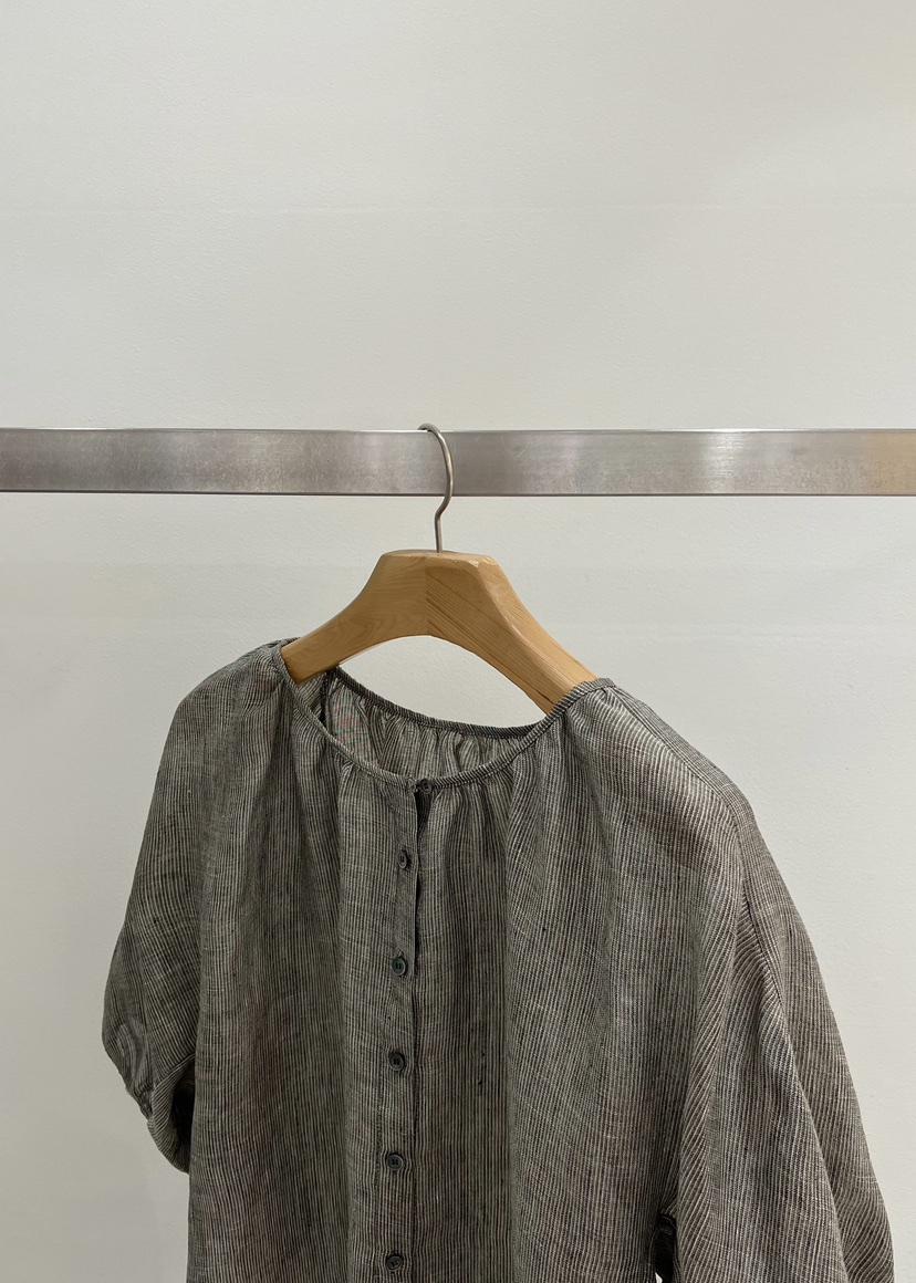 ONESTASTE韓國直郵女裝新款休閑熱賣時尚襯衫蕾絲衫褶皺亞麻TASTE/ONESTASTE襯衫/蕾絲衫