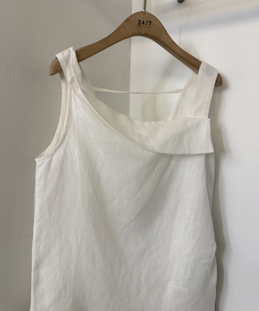 TWENTY FOUR SEVEN24-7韓國代購女裝新品時尚吊帶背心TEWNTY FOUR SEVEN24-7吊帶/背心