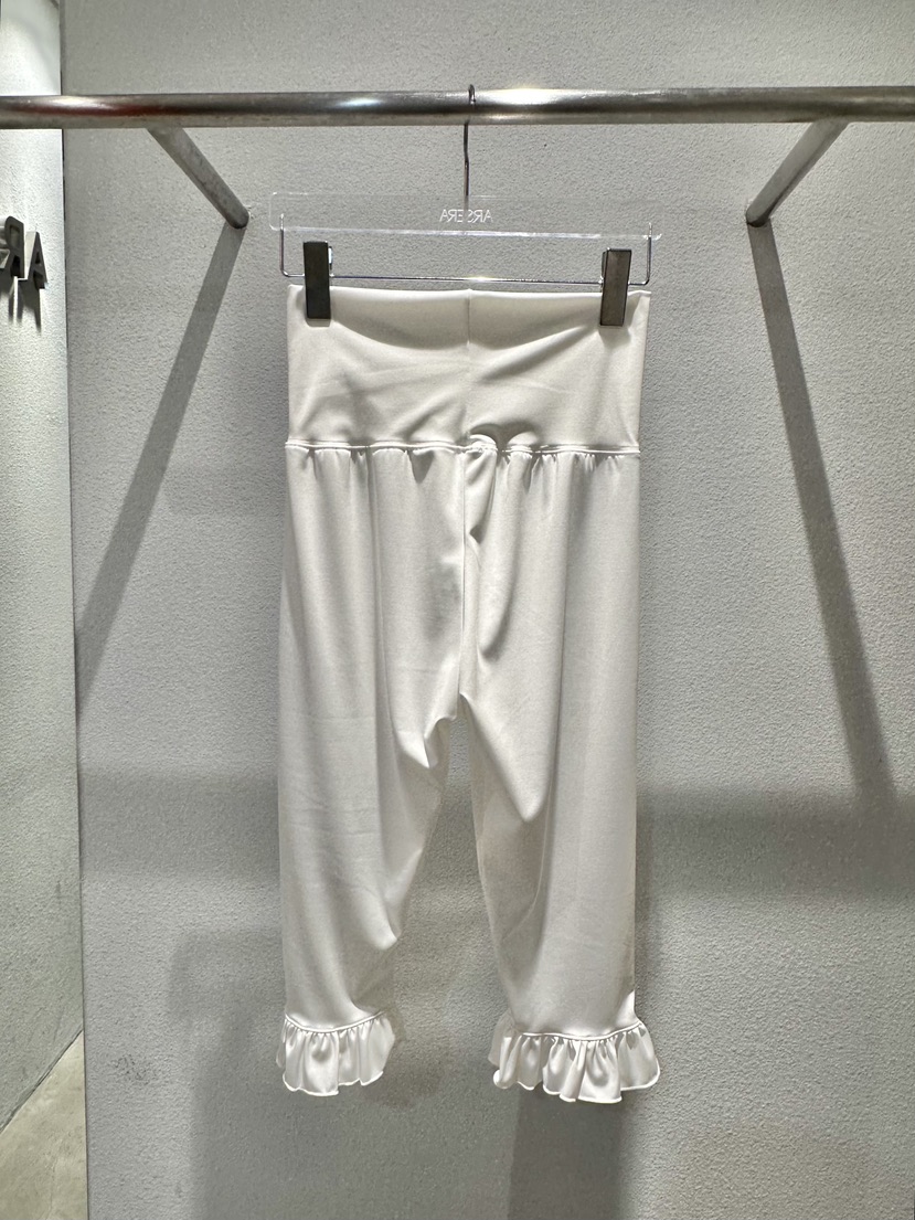 ARSERA韓國東大門直郵女裝新品職業人氣26夏季短褲荷葉邊ARSERA短褲