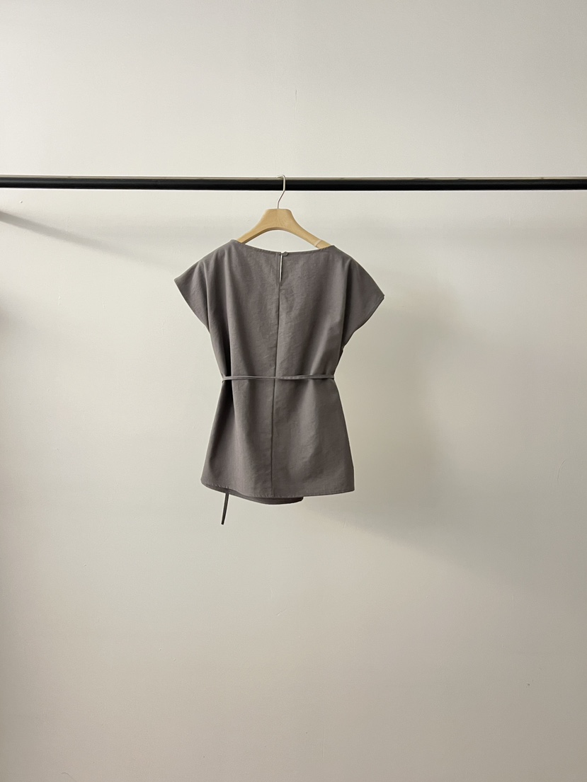 LOGON韓國代購女裝新款26春夏推薦職業時尚襯衫蕾絲衫含腰繩LOGON襯衫/蕾絲衫