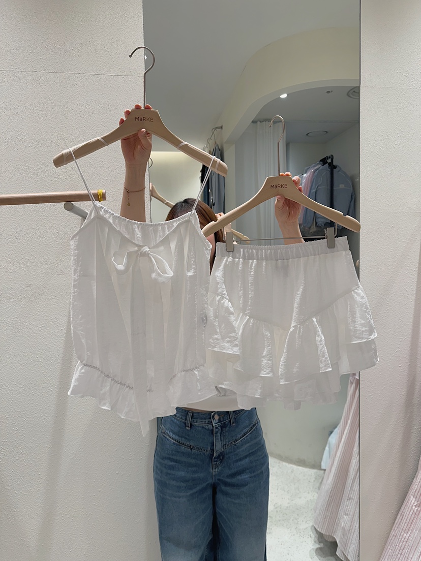 MARKE-P東大門直郵女士新品時尚推薦人氣真品吊帶背心緞MARKE-P吊帶/背心