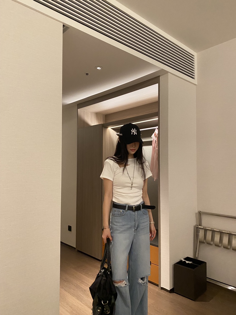 FOUREIGHT韓國直郵女士新款職業人氣時尚推薦休閑熱賣T恤FOUR EIGHTT恤