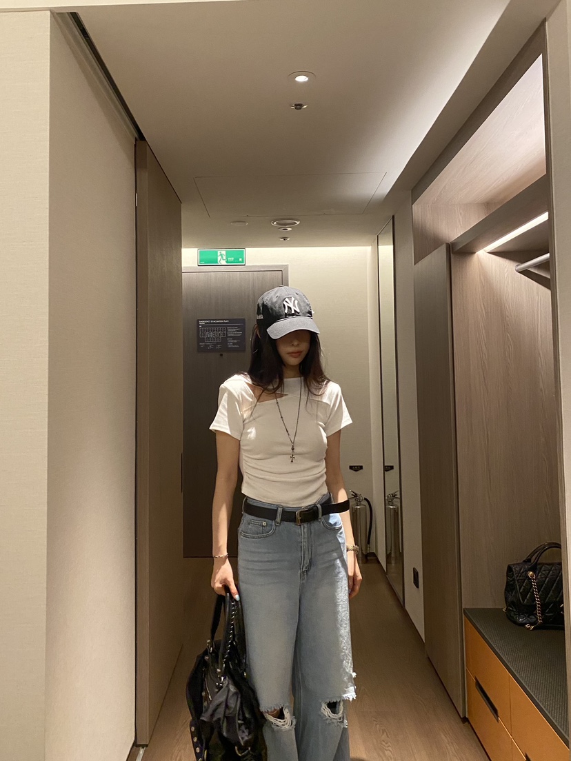 FOUREIGHT韓國直郵女士新款職業人氣時尚推薦休閑熱賣T恤FOUR EIGHTT恤