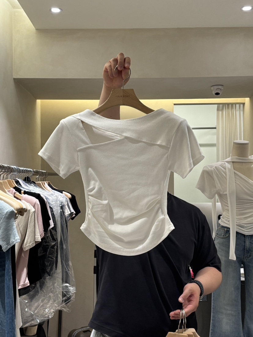 FOUREIGHT韓國直郵女士新款職業人氣時尚推薦休閑熱賣T恤FOUR EIGHTT恤圖色1