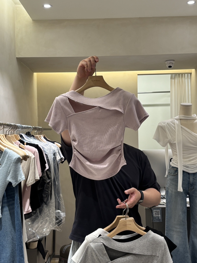 FOUREIGHT韓國直郵女士新款職業人氣時尚推薦休閑熱賣T恤FOUR EIGHTT恤圖色2