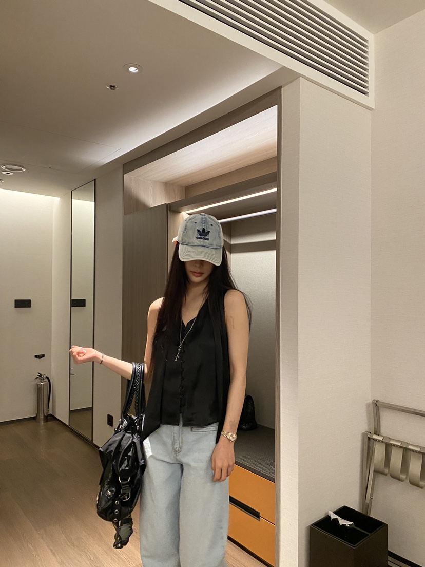 FOUREIGHT韓國代購女裝新品26春夏26夏季人氣休閑襯衫蕾絲衫FOUR EIGHT襯衫/蕾絲衫