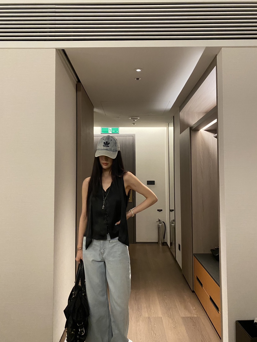 FOUREIGHT韓國代購女裝新品26春夏26夏季人氣休閑襯衫蕾絲衫FOUR EIGHT襯衫/蕾絲衫