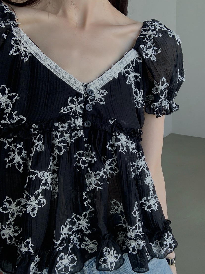 VERANDA東大門實拍韓國女裝新品26春夏休閑襯衫蕾絲衫刺繡VERANDA襯衫/蕾絲衫