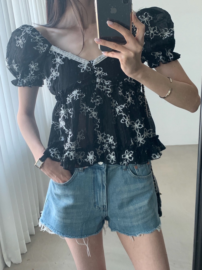 VERANDA東大門實拍韓國女裝新品26春夏休閑襯衫蕾絲衫刺繡VERANDA襯衫/蕾絲衫