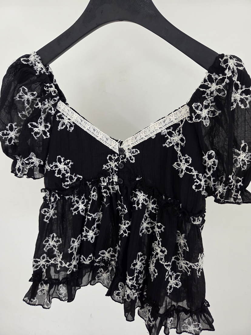 VERANDA東大門實拍韓國女裝新品26春夏休閑襯衫蕾絲衫刺繡VERANDA襯衫/蕾絲衫