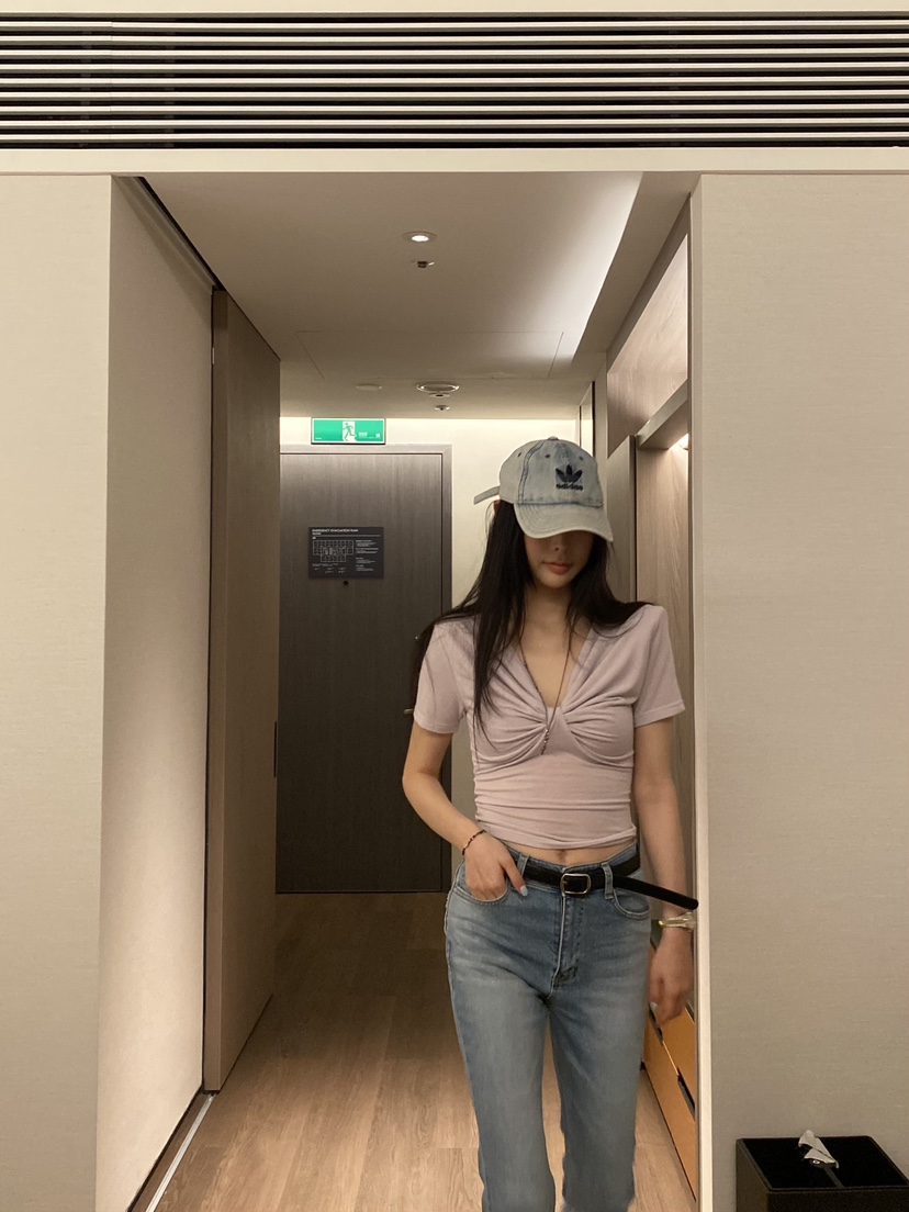 FOUREIGHT東大門實拍女士新款26春夏熱賣職業推薦休閑T恤FOUR EIGHTT恤