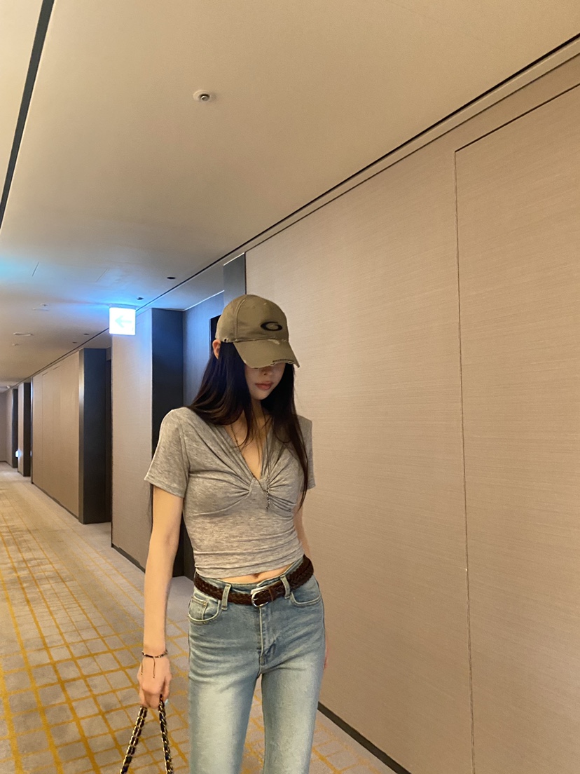 FOUREIGHT東大門實拍女士新款26春夏熱賣職業推薦休閑T恤FOUR EIGHTT恤