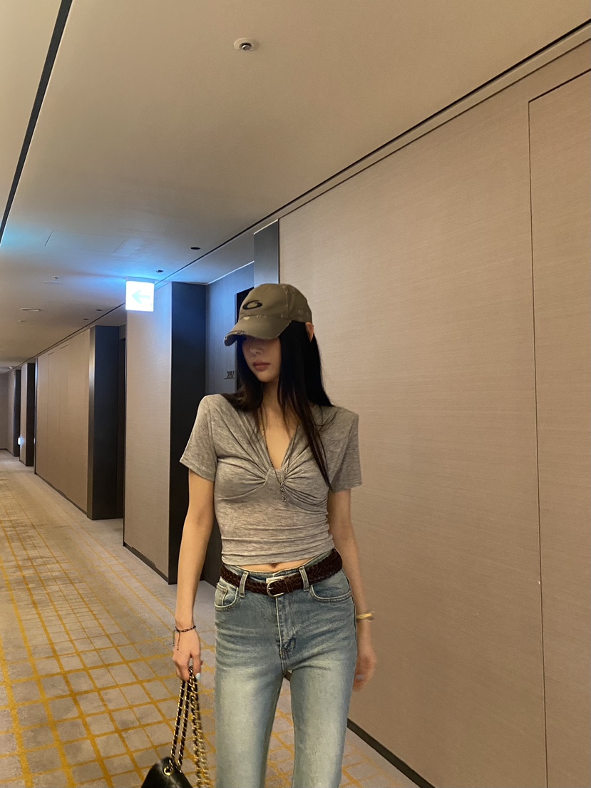 FOUREIGHT東大門實拍女士新款26春夏熱賣職業推薦休閑T恤FOUR EIGHTT恤