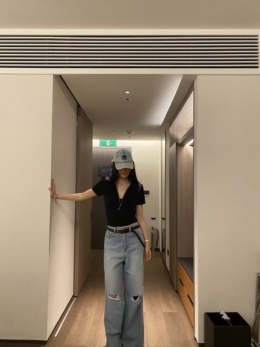 FOUREIGHT東大門實拍女士新款26春夏熱賣職業推薦休閑T恤FOUR EIGHTT恤