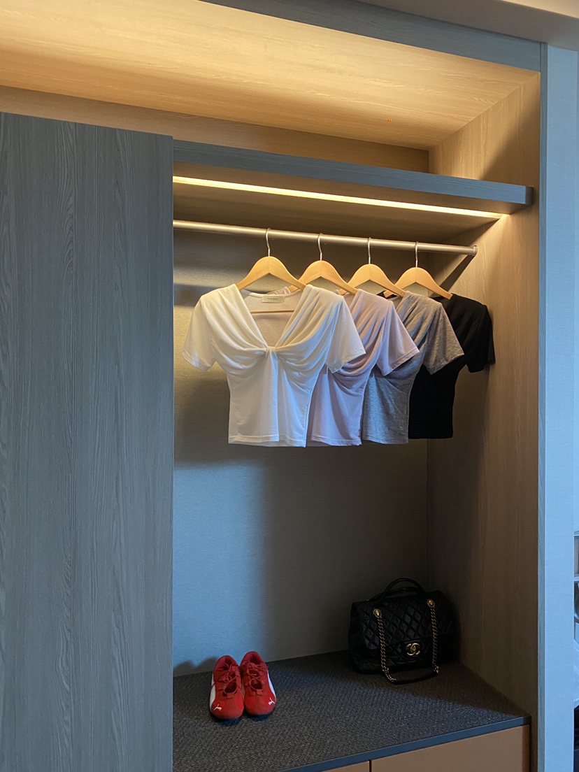 FOUREIGHT東大門實拍女士新款26春夏熱賣職業推薦休閑T恤FOUR EIGHTT恤