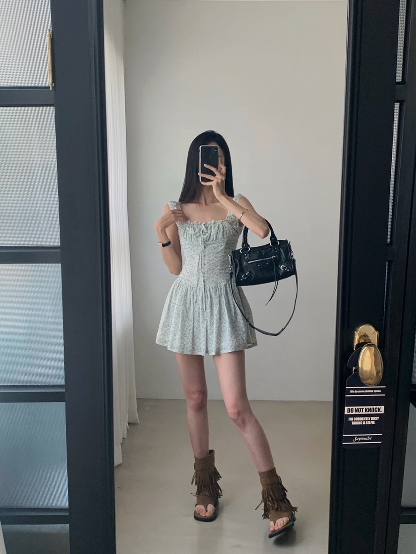 VERANDA韓國東大門代購女士新品26春夏推薦熱賣連衣裙小花VERANDA連衣裙