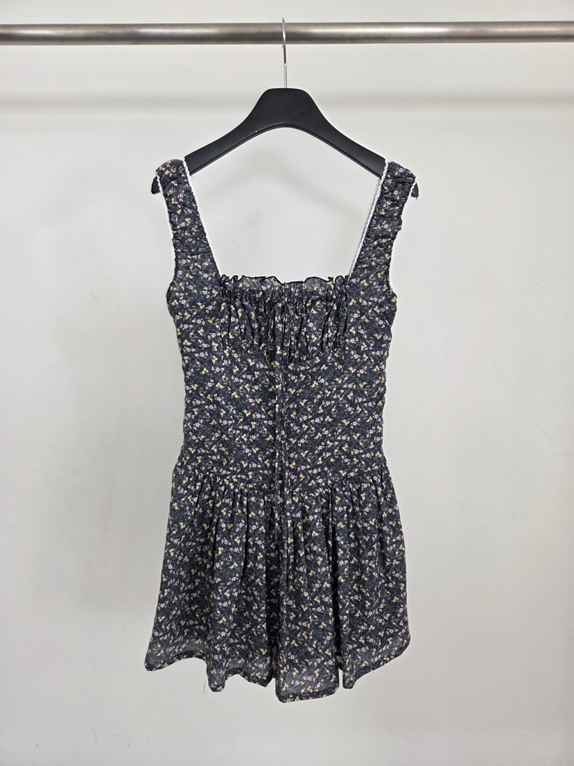 VERANDA韓國東大門代購女士新品26春夏推薦熱賣連衣裙小花VERANDA連衣裙圖色1