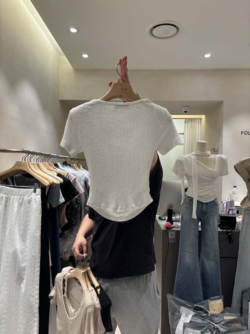 FOUREIGHT東大門直郵女裝新款時尚休閑26春夏職業真品T恤FOUR EIGHTT恤