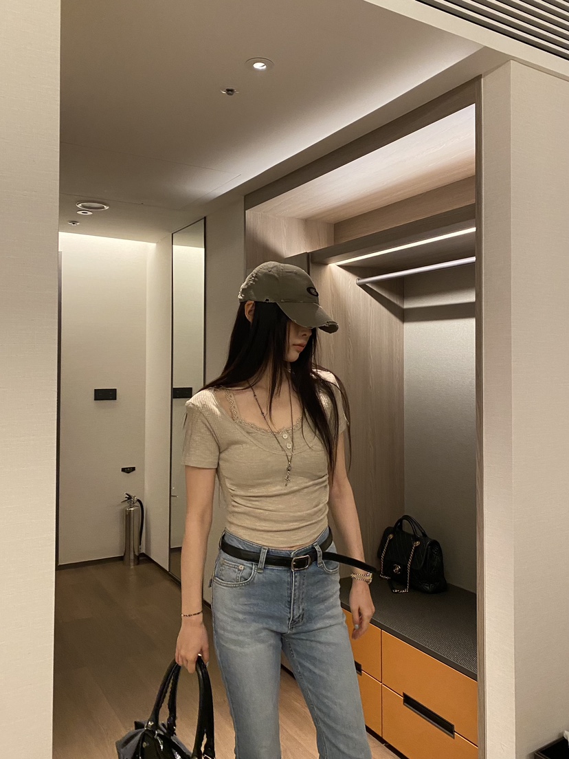 FOUREIGHT東大門直郵女裝新款時尚休閑26春夏職業真品T恤FOUR EIGHTT恤