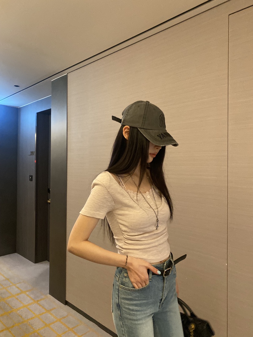 FOUREIGHT東大門直郵女裝新款時尚休閑26春夏職業真品T恤FOUR EIGHTT恤