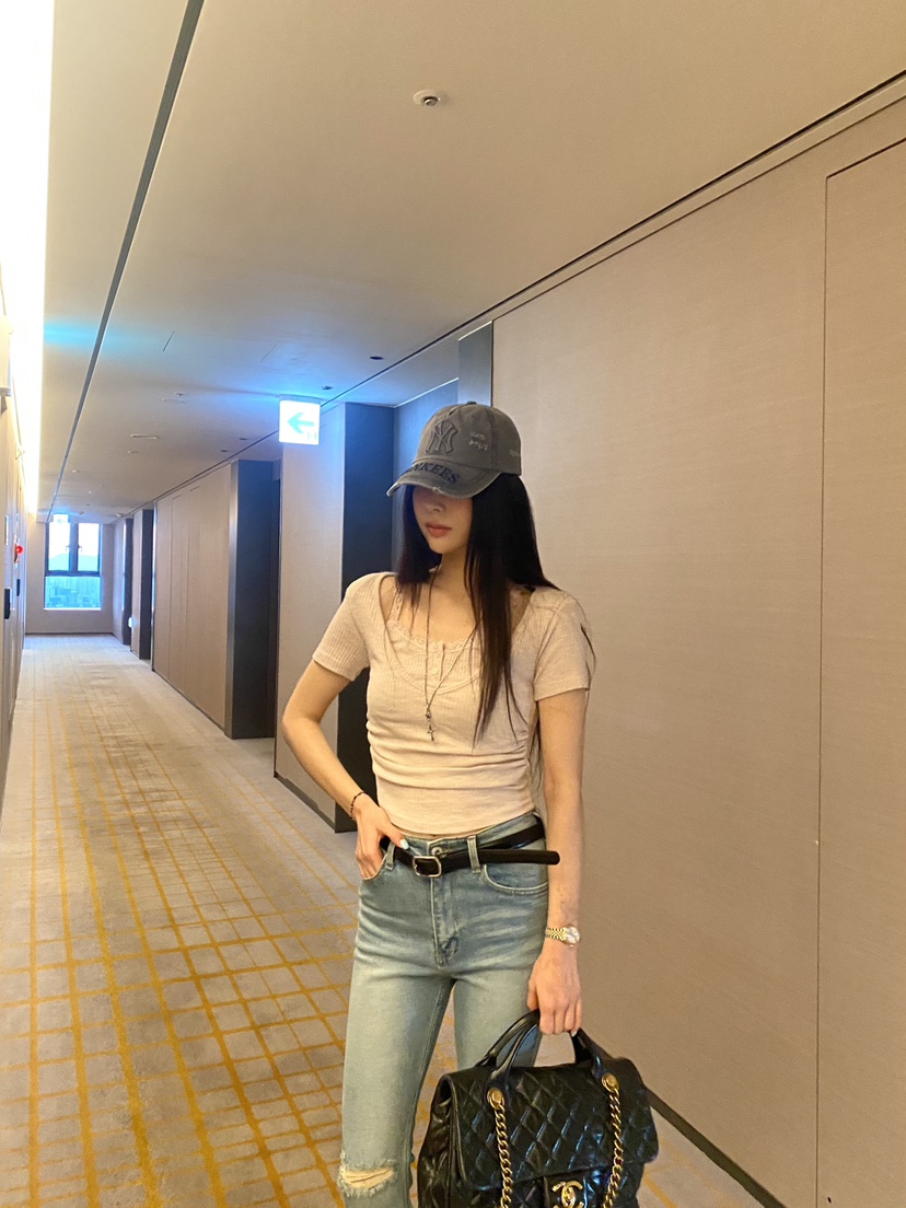 FOUREIGHT東大門直郵女裝新款時尚休閑26春夏職業真品T恤FOUR EIGHTT恤