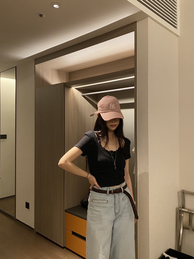 FOUREIGHT東大門直郵女裝新款時尚休閑26春夏職業真品T恤FOUR EIGHTT恤