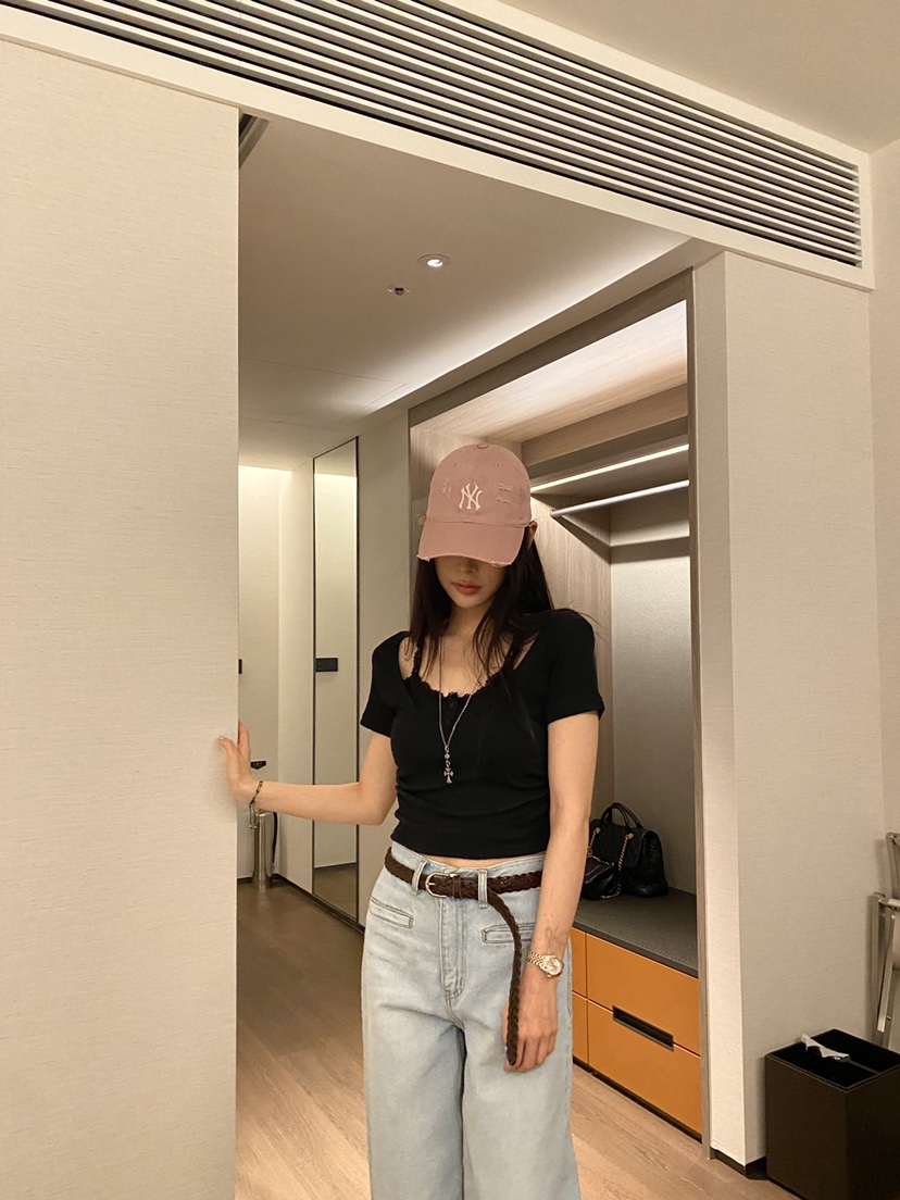 FOUREIGHT東大門直郵女裝新款時尚休閑26春夏職業真品T恤FOUR EIGHTT恤