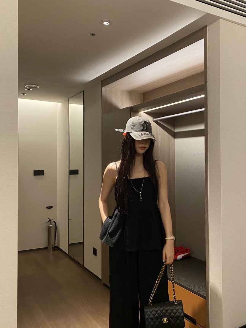 FOUREIGHT東大門直郵女裝新品時尚真品人氣熱賣休閑吊帶背心FOUR EIGHT吊帶/背心