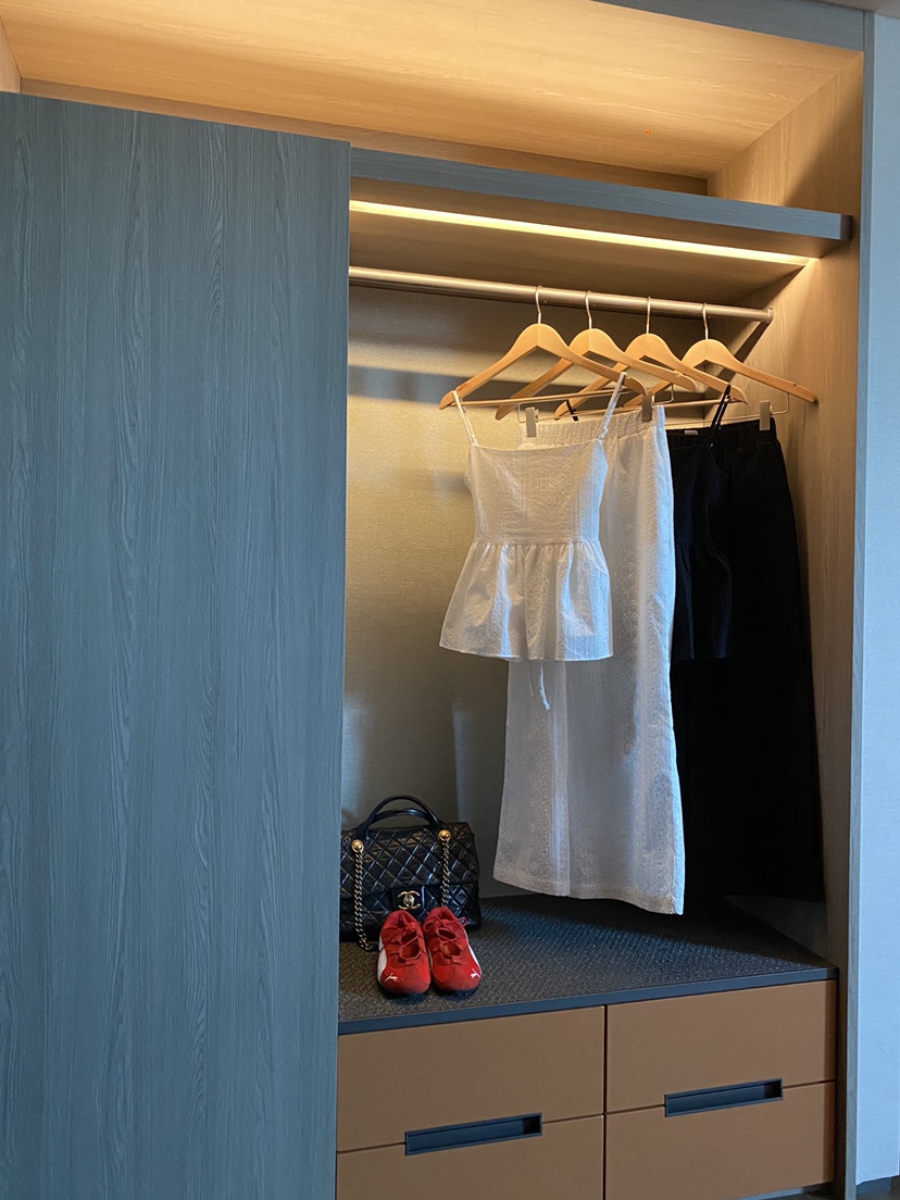 FOUREIGHT東大門直郵女裝新品時尚真品人氣熱賣休閑吊帶背心FOUR EIGHT吊帶/背心