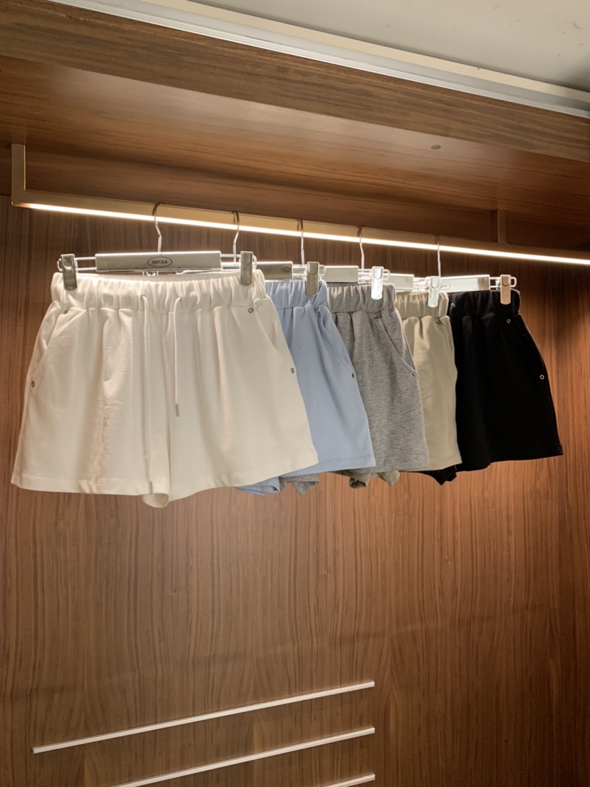 BADCALM韓國代購女裝新品休閑真品人氣時尚職業熱賣短褲鏤空BADCALM短褲