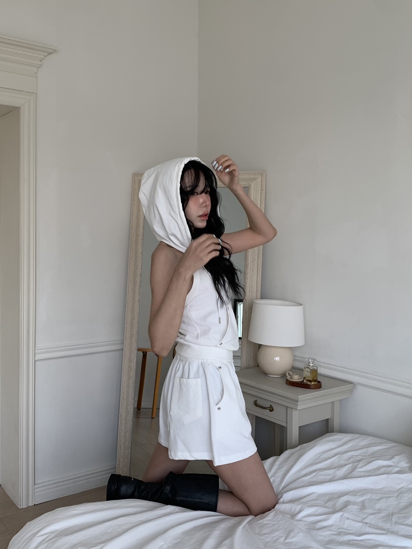 BADCALM韓國代購女裝新品休閑真品人氣時尚職業熱賣短褲鏤空BADCALM短褲