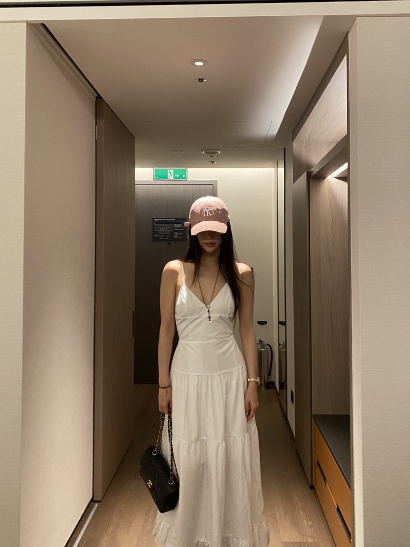 FOUREIGHT東大門直郵女裝新款26春夏職業真品休閑時尚連衣裙FOUR EIGHT連衣裙