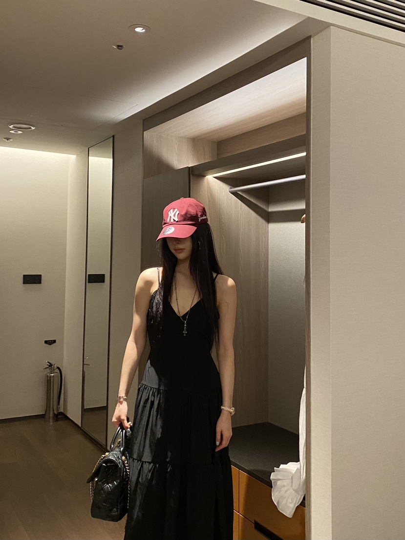 FOUREIGHT東大門直郵女裝新款26春夏職業真品休閑時尚連衣裙FOUR EIGHT連衣裙