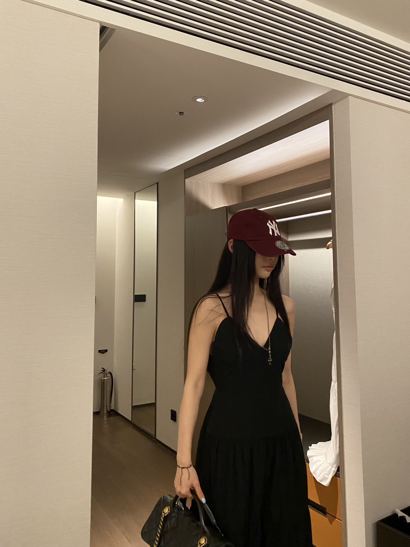 FOUREIGHT東大門直郵女裝新款26春夏職業真品休閑時尚連衣裙FOUR EIGHT連衣裙