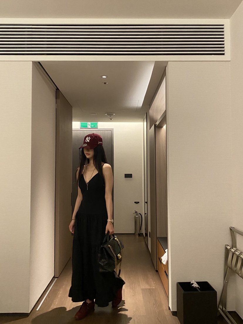 FOUREIGHT東大門直郵女裝新款26春夏職業真品休閑時尚連衣裙FOUR EIGHT連衣裙