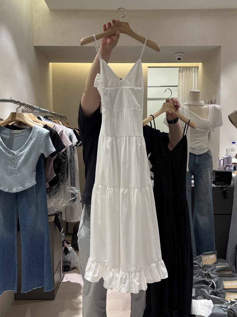 FOUREIGHT東大門直郵女裝新款26春夏職業真品休閑時尚連衣裙FOUR EIGHT連衣裙圖色1