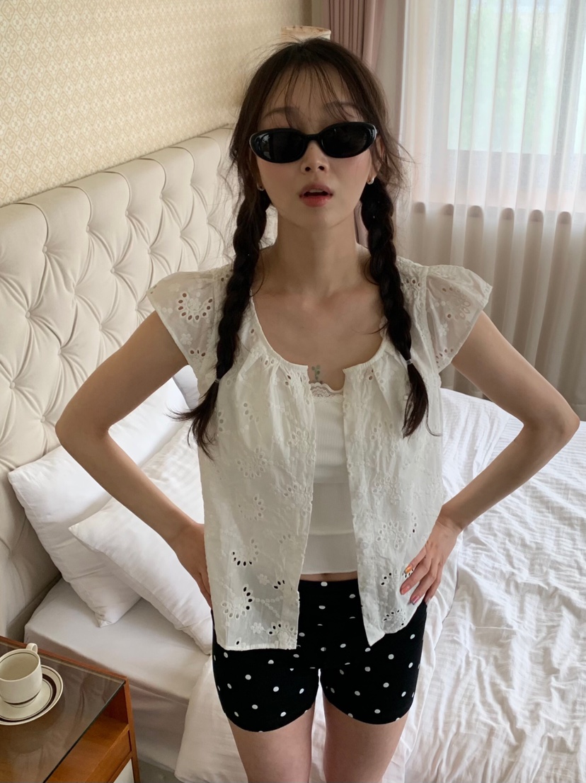 LIKEVAM韓國直郵女裝新款熱賣時尚推薦26春夏26夏季襯衫蕾絲衫LIKEVAM襯衫/蕾絲衫