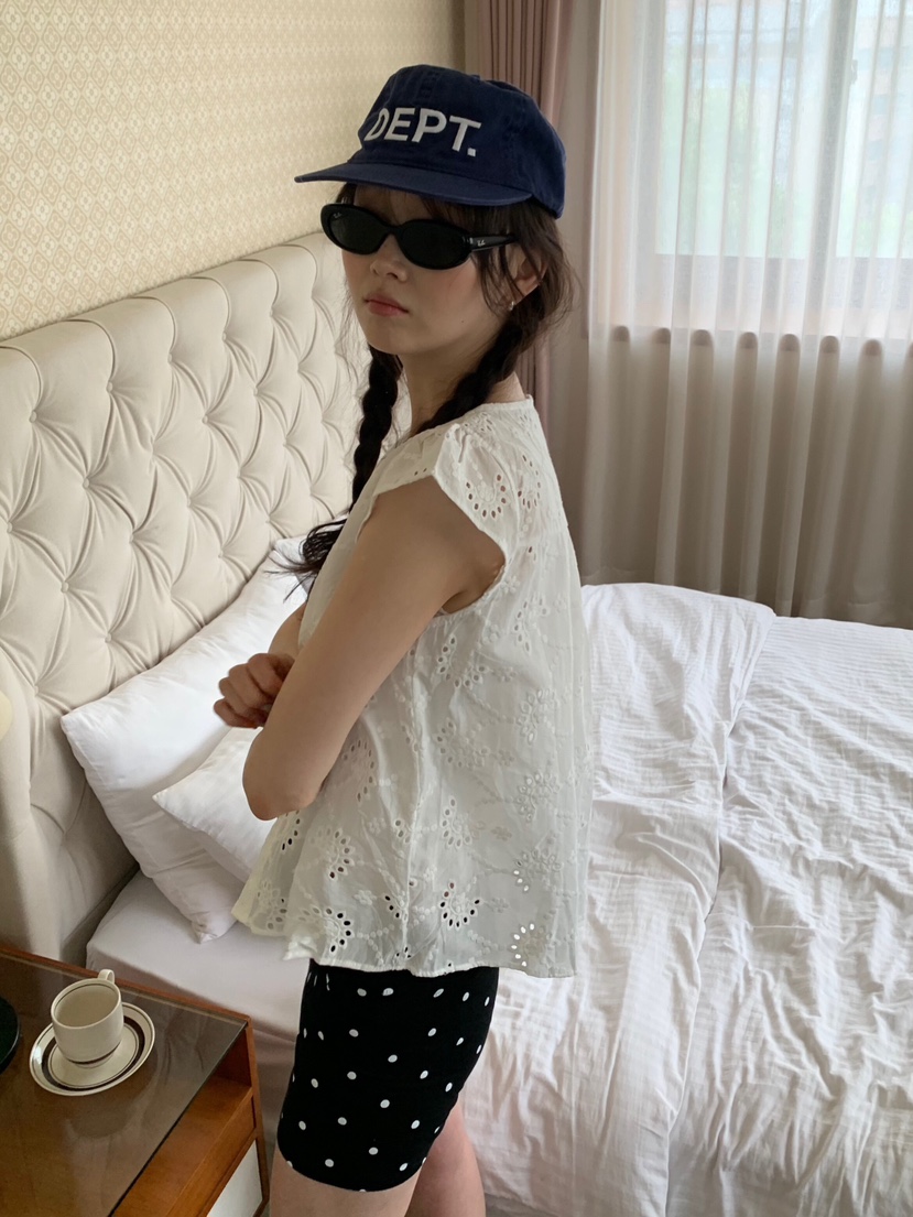 LIKEVAM韓國直郵女裝新款熱賣時尚推薦26春夏26夏季襯衫蕾絲衫LIKEVAM襯衫/蕾絲衫