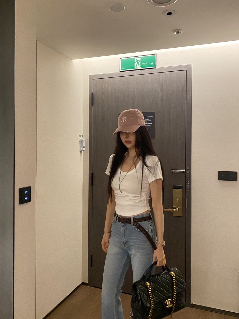 FOUREIGHT韓國直郵女士新款推薦26夏季職業26春夏人氣T恤FOUR EIGHTT恤