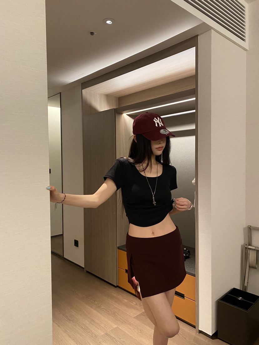 FOUREIGHT韓國直郵女士新款推薦26夏季職業26春夏人氣T恤FOUR EIGHTT恤