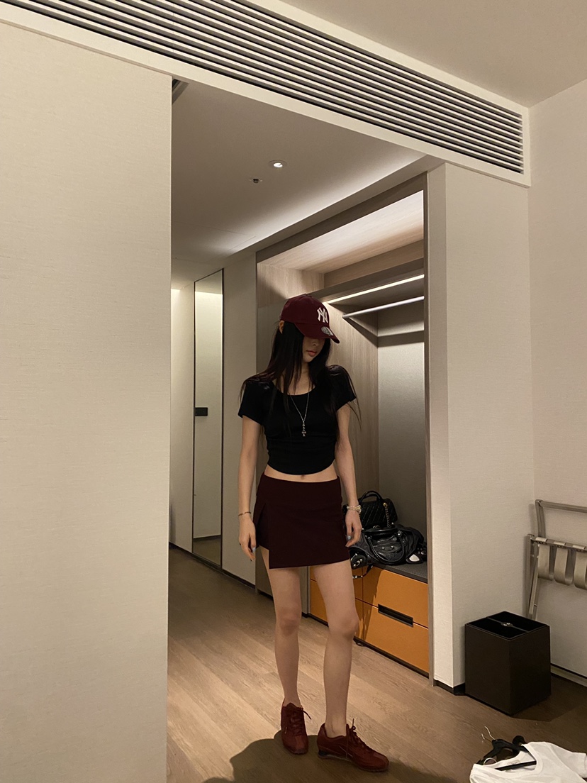 FOUREIGHT韓國直郵女士新款推薦26夏季職業26春夏人氣T恤FOUR EIGHTT恤