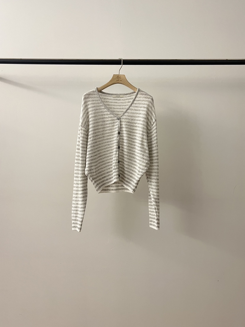 LOGON韓國東大門直郵女士新款26春夏26夏季時尚針織衫條紋LOGON針織衫圖色1